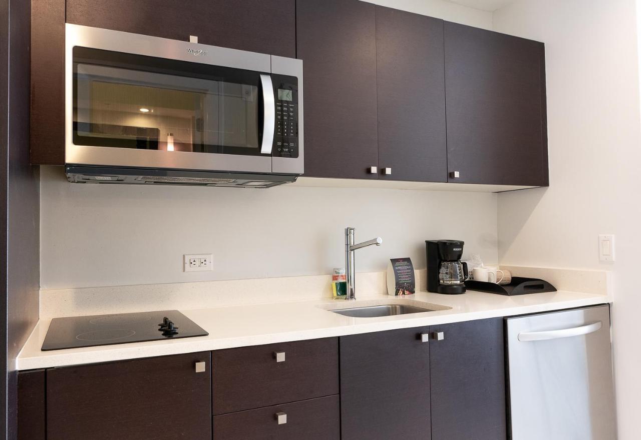 Modern Private Studio - King Bed, Jacuzzi, Balcony And Pool Aparthotel Μαϊάμι Εξωτερικό φωτογραφία